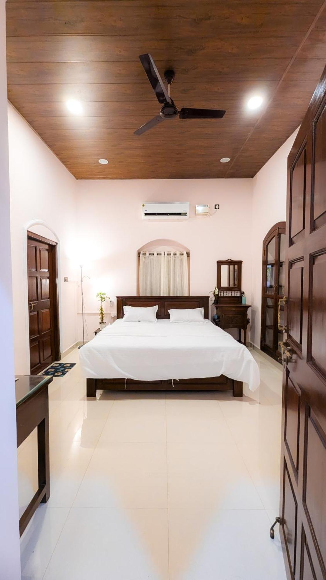 The First House By V3Homestay 4Bhk Private Pool Calangute Ngoại thất bức ảnh