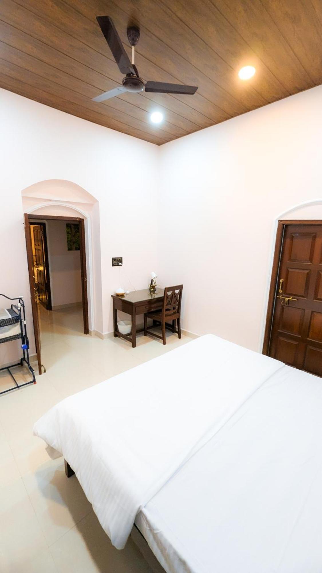 The First House By V3Homestay 4Bhk Private Pool Calangute Ngoại thất bức ảnh