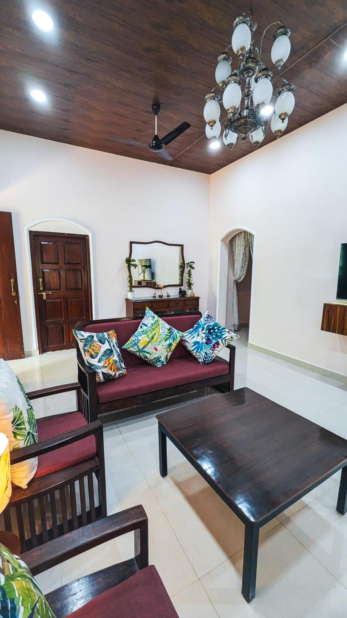 The First House By V3Homestay 4Bhk Private Pool Calangute Ngoại thất bức ảnh